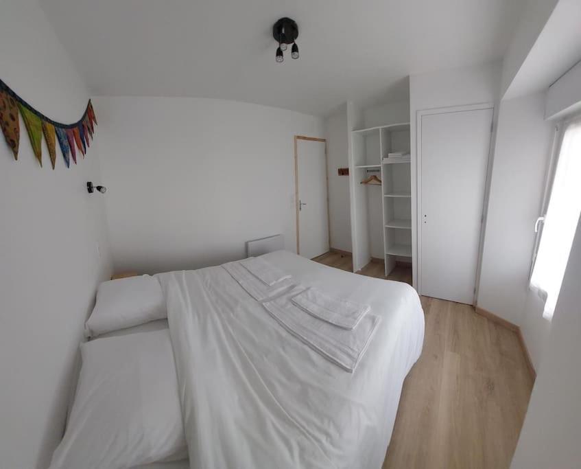 Le Cormoran Emplacement Ideal, Moderne Tres Equipe Thury-Harcourt-le-Hom Bagian luar foto