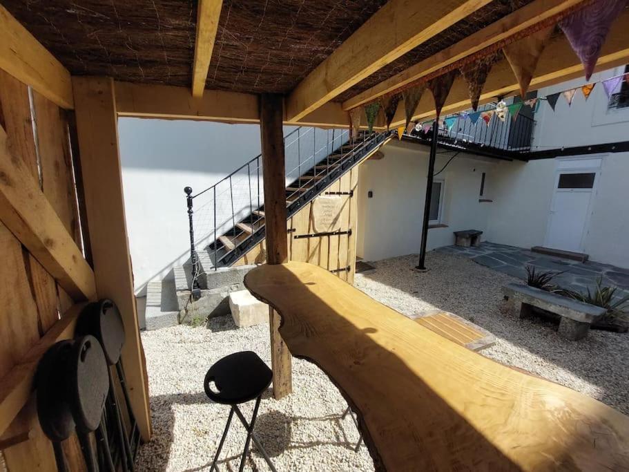 Le Cormoran Emplacement Ideal, Moderne Tres Equipe Thury-Harcourt-le-Hom Bagian luar foto